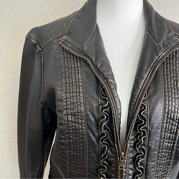 Big Chill Vintage Faux Black Leather With Bronze Distressed Jacket Size Medium - Picture 2 of 15